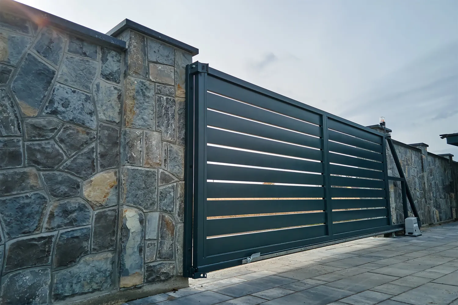 installateur electrique rieux